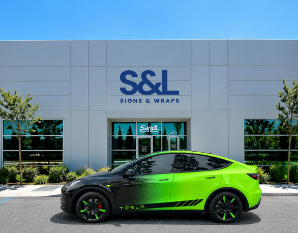 AbousIMG-S&L-SignandWraps